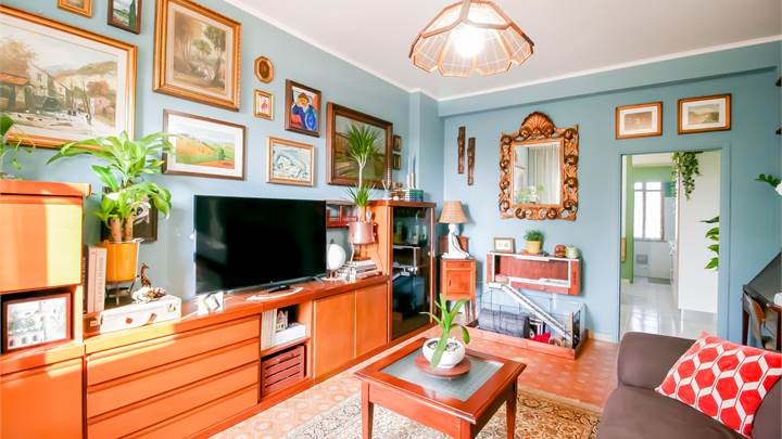 BILOCALE RISTRUTTURATO CON CANTINA - PADERNO DUGNANO (MI)